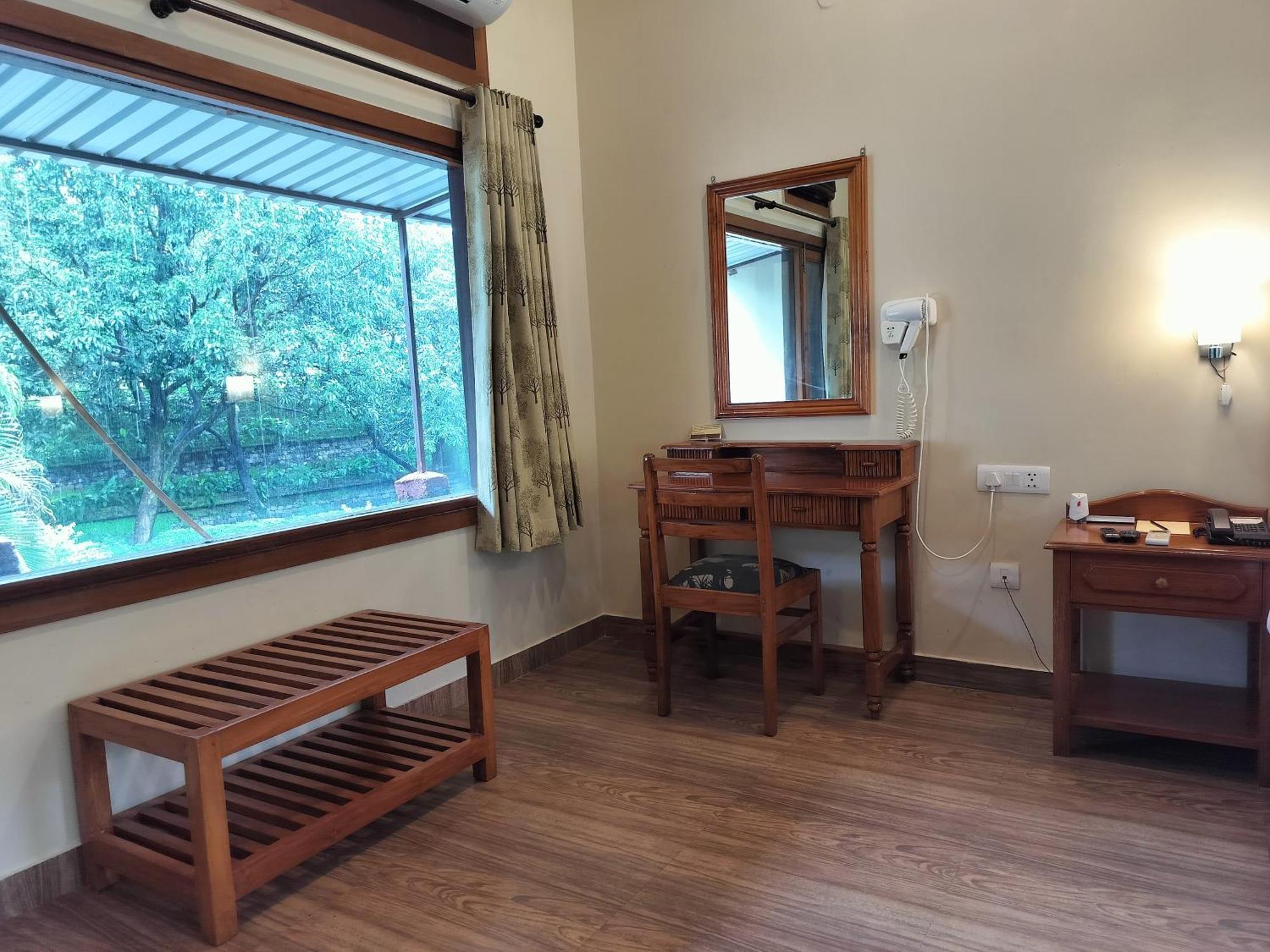 Bel-La Monde Hotel "Riverside" - Jim Corbett Garjia Kültér fotó