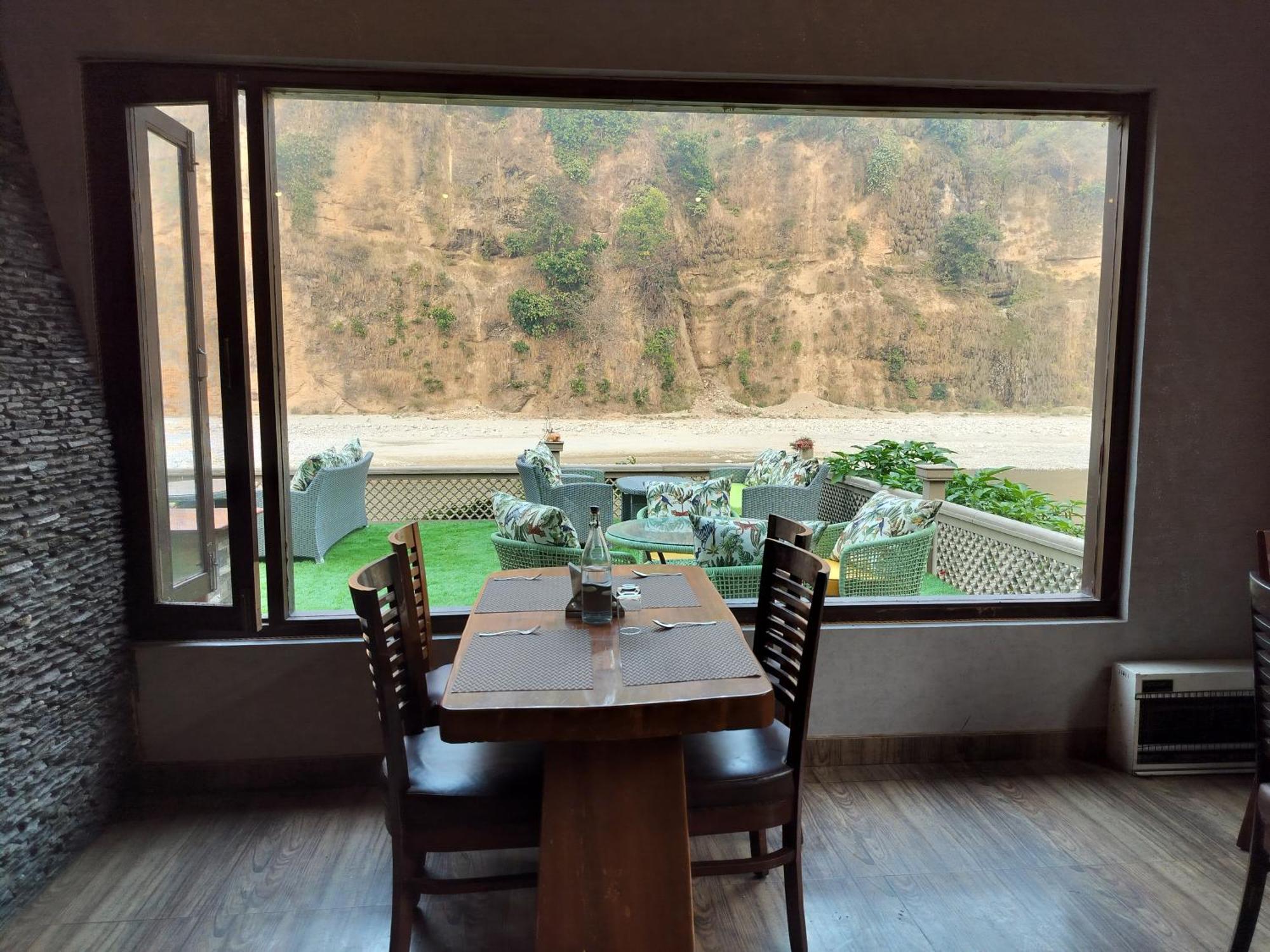 Bel-La Monde Hotel "Riverside" - Jim Corbett Garjia Kültér fotó