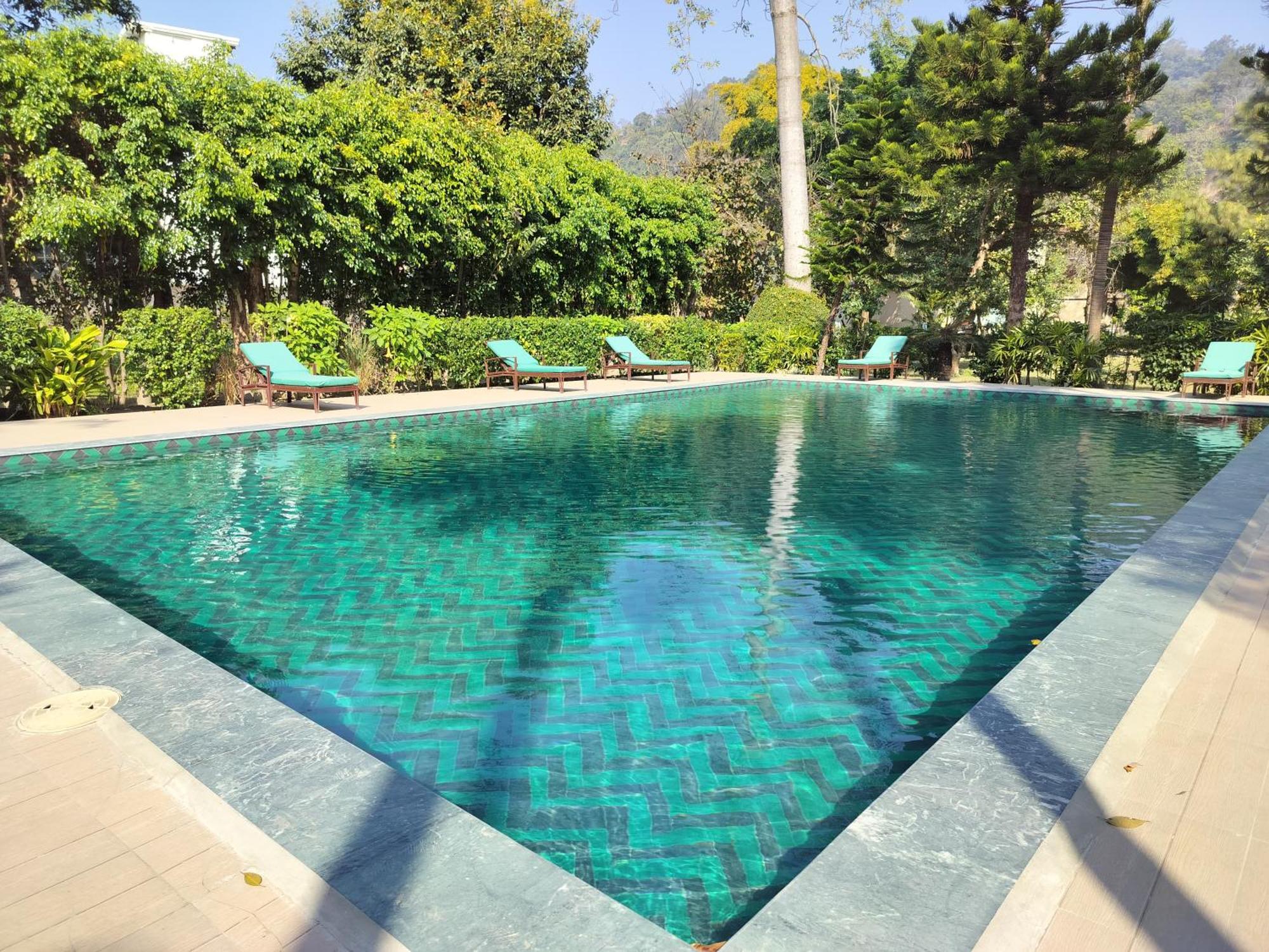 Bel-La Monde Hotel "Riverside" - Jim Corbett Garjia Kültér fotó