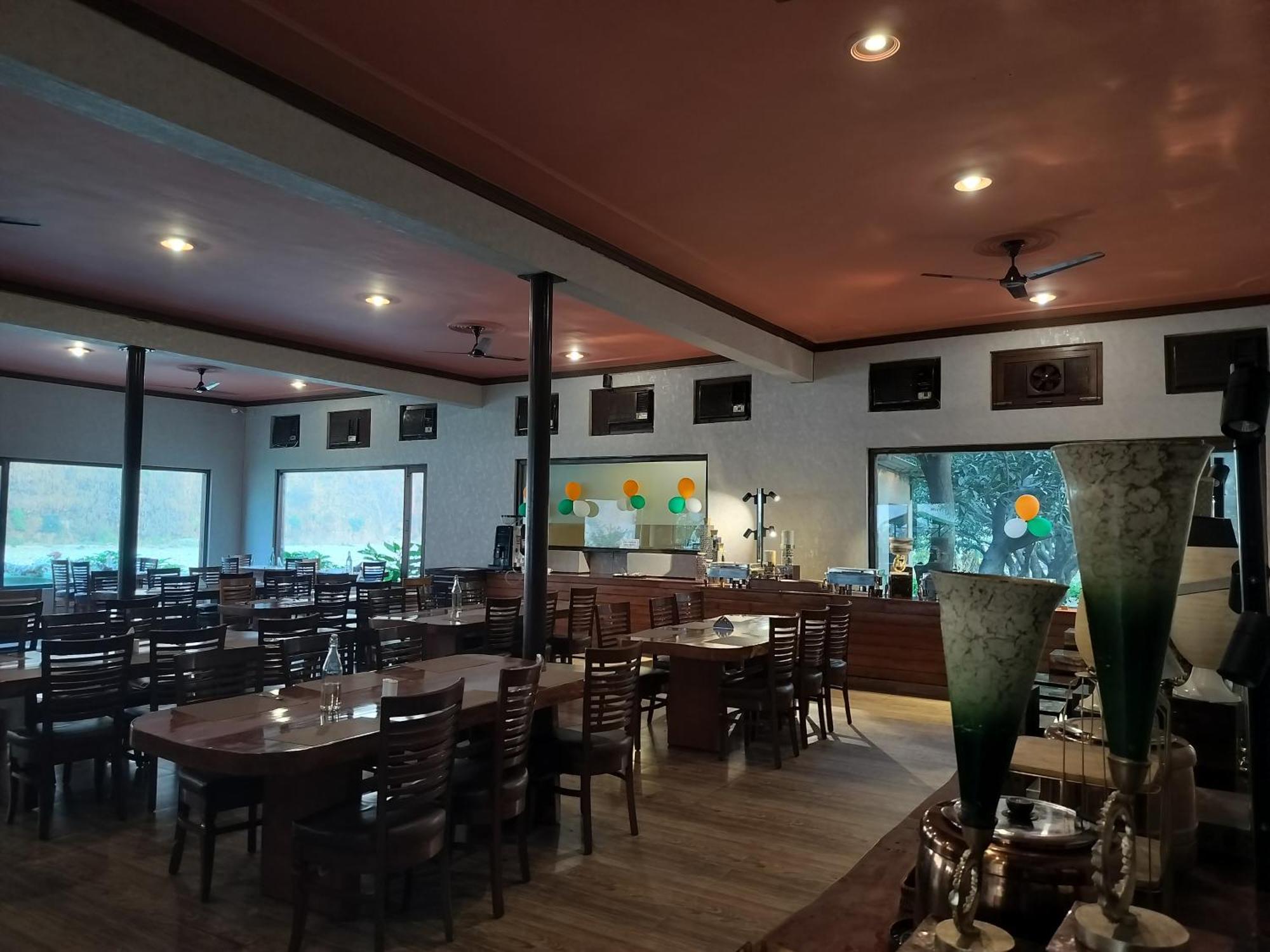 Bel-La Monde Hotel "Riverside" - Jim Corbett Garjia Kültér fotó